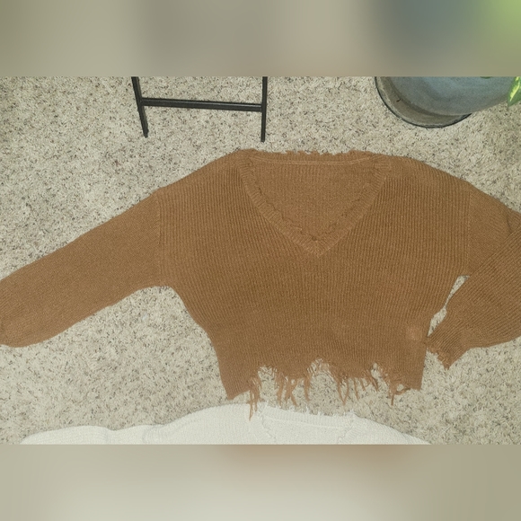 Bundle of 2, NWOT Distressed Cropped Slouchy Sweaters - Picture 8 of 10